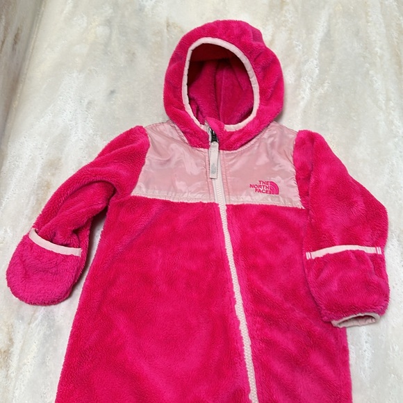 North Face Oso Infant Girls Fleece Bunting, size 6-12 months - Picture 3 of 8